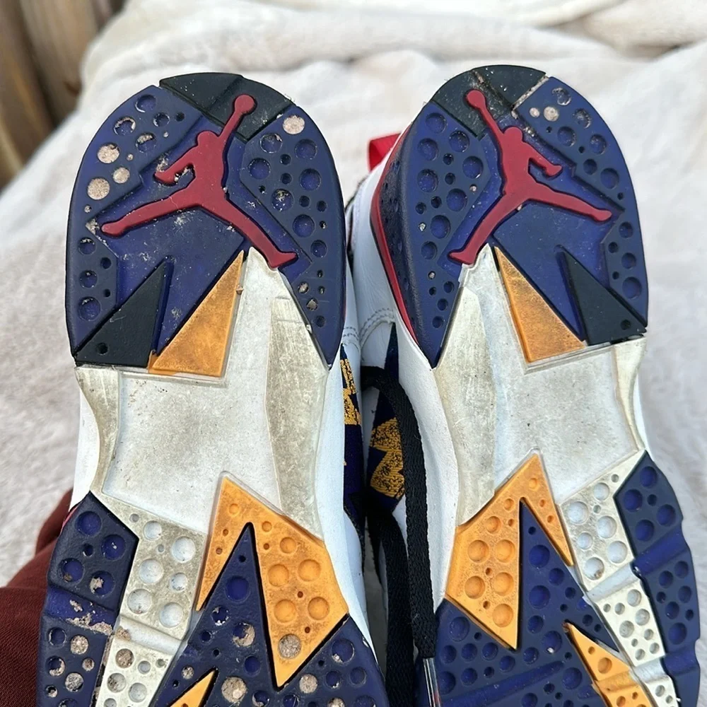 Nike Air Jordan 7 Ugly Sweater Youth 7 Women’s 9